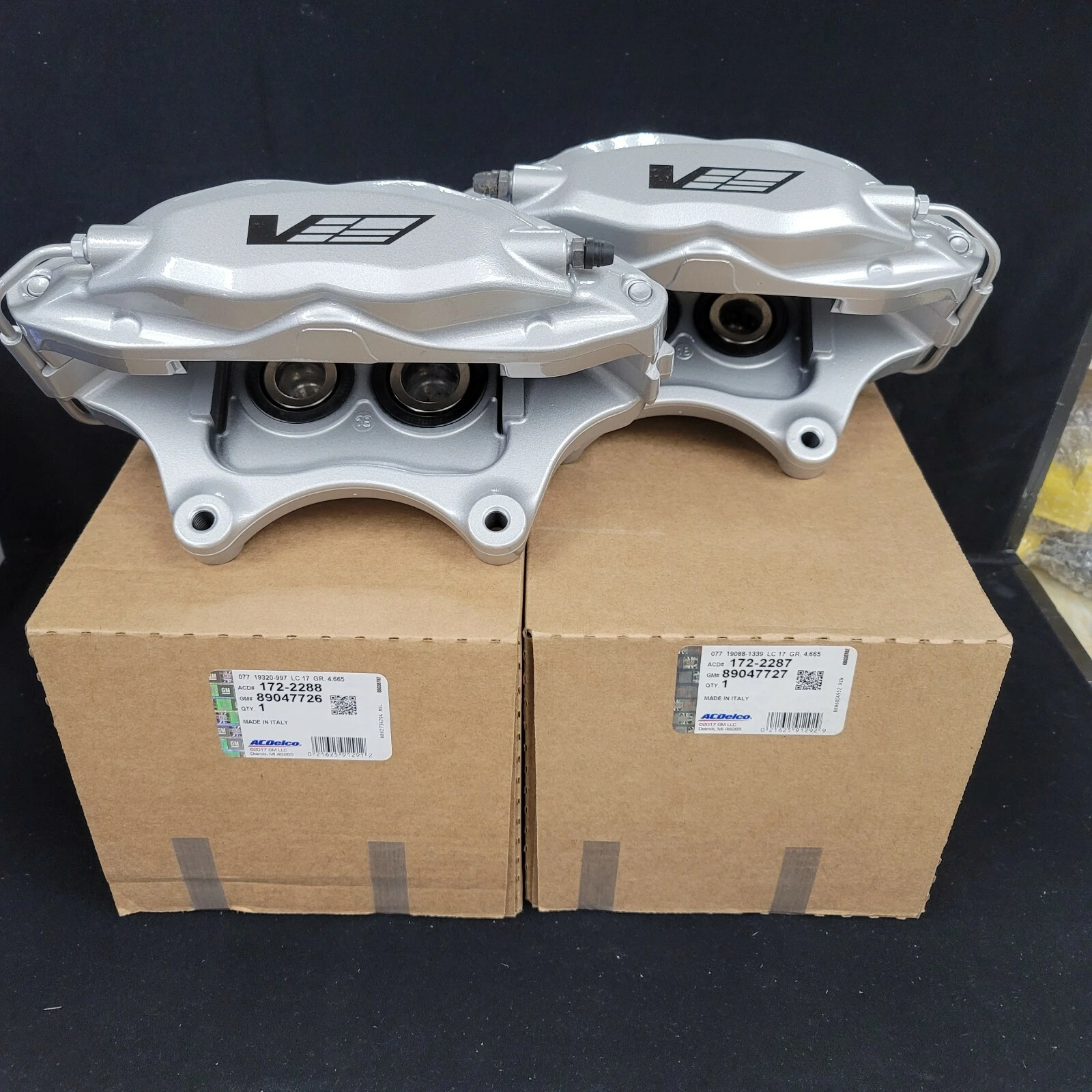 2004-2007 Cadillac CTS-V four-piston Brembo front calipers