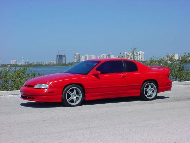1995 Chevrolet Monte Carlo coupe